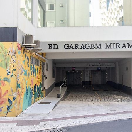 Balneário CamboriúClr84 - Calcadao, Garagem, 1 Dorm Climatizadoアパートメント エクステリア 写真